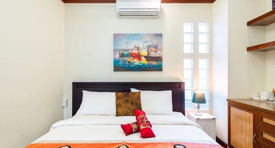For rent 4 bedrooms villa in Mueang Phuket, Phuket