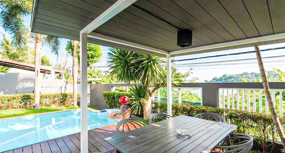 For rent 4 bedrooms villa in Mueang Phuket, Phuket