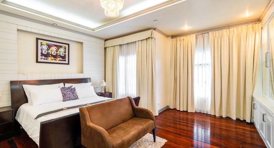 For rent 4 bedrooms villa in Mueang Phuket, Phuket