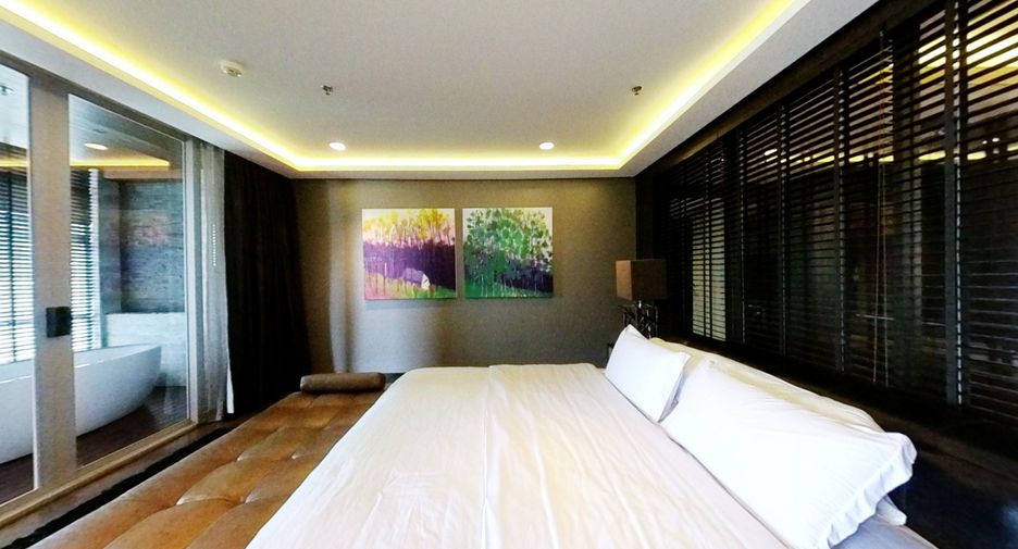 ให้เช่า 4 ห้องนอน คอนโด ใน วัฒนา, กรุงเทพฯ