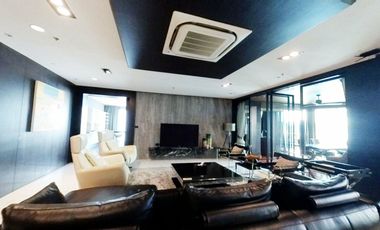 ให้เช่า 4 ห้องนอน คอนโด ใน วัฒนา, กรุงเทพฯ