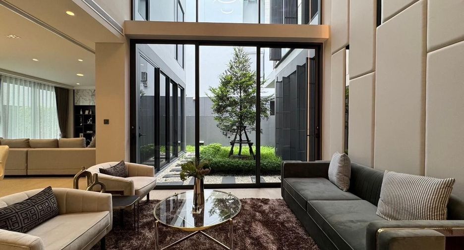 Casa en alquiler de 4 habitaciones en Prawet, Bangkok