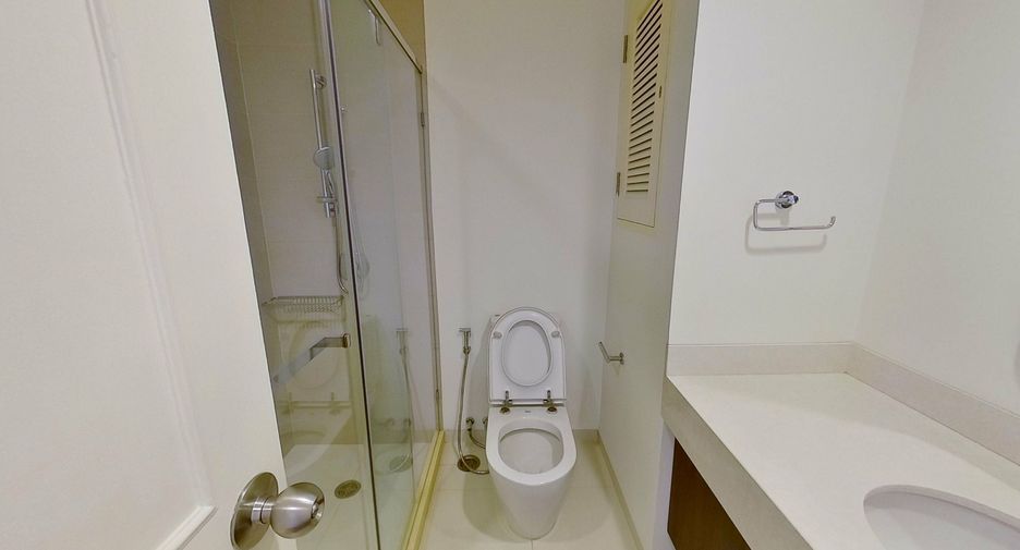 ให้เช่า 3 ห้องนอน คอนโด ใน วัฒนา, กรุงเทพฯ