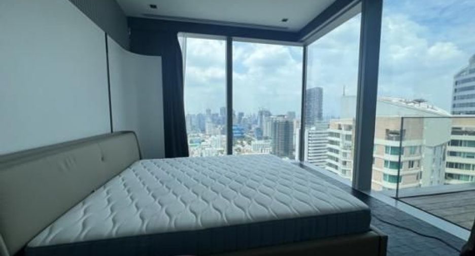Condo en alquiler de 4 habitaciones en Sathon, Bangkok