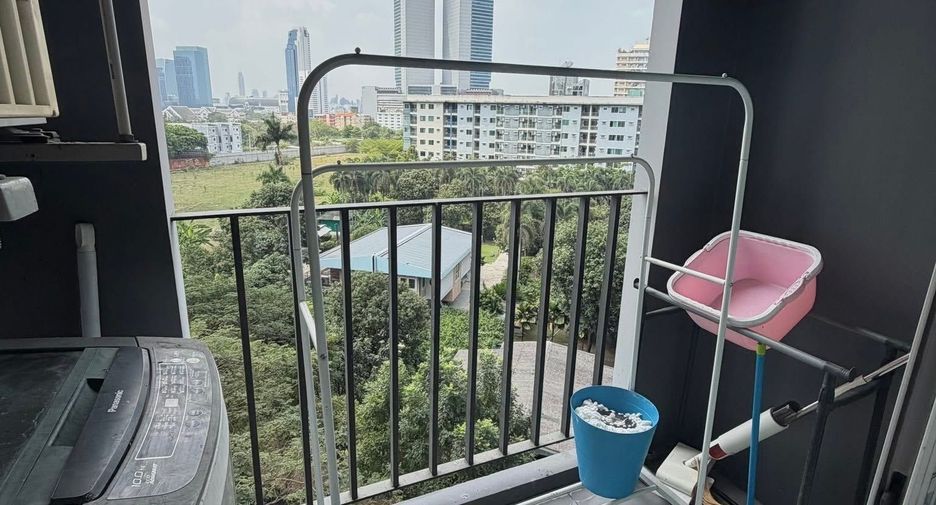 For rent 1 bed condo in Huai Khwang, Bangkok
