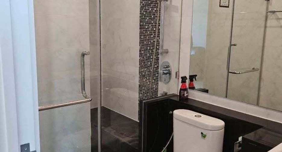 For sale 1 bed condo in Bang Rak, Bangkok
