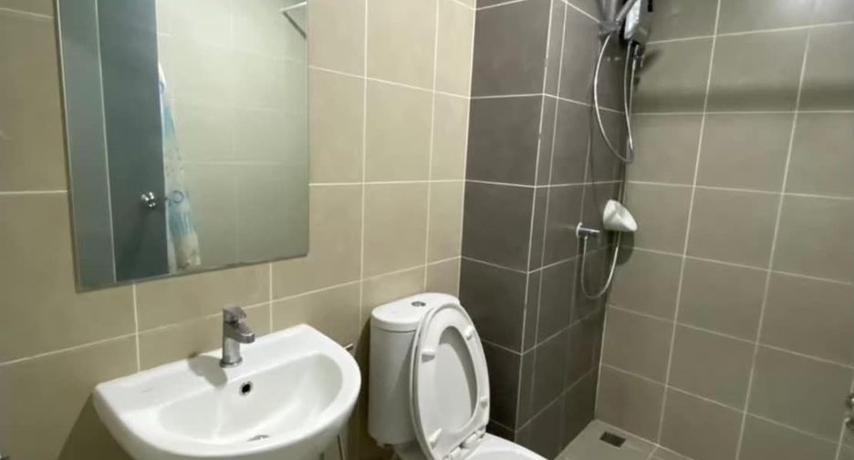 À vendre 1 chambre condo à Mueang Samut Prakan, Samut Prakan