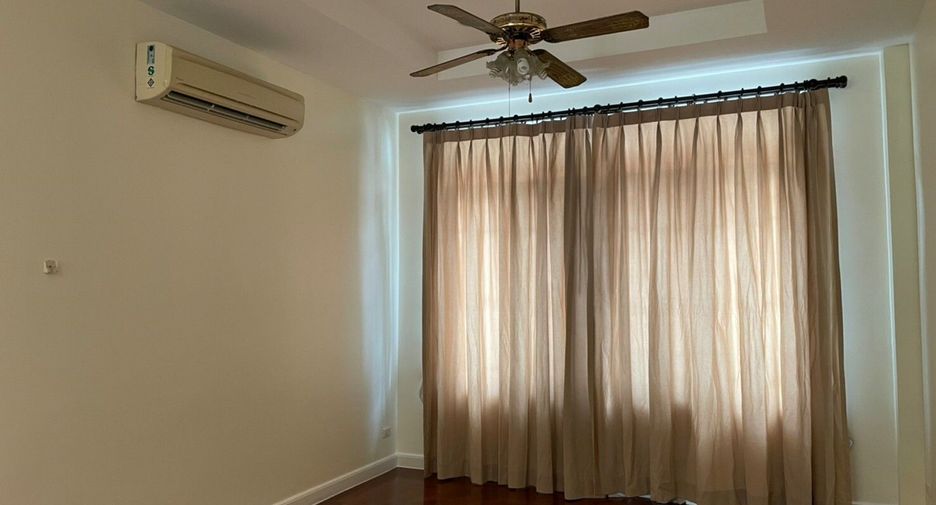 For rent 5 bedrooms house in Suan Luang, Bangkok