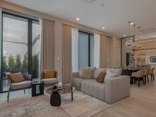 For rent 4 bedrooms house in Saphan Sung, Bangkok