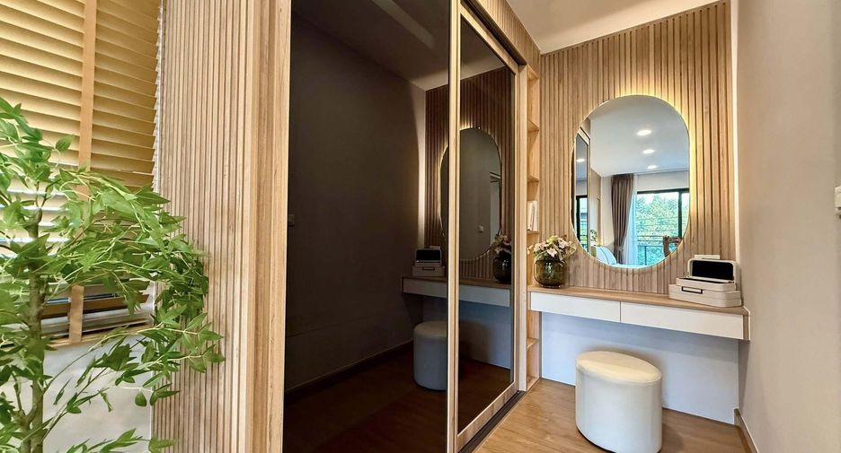 Casa en alquiler de 3 habitaciones en Bang Phli, Samut Prakan
