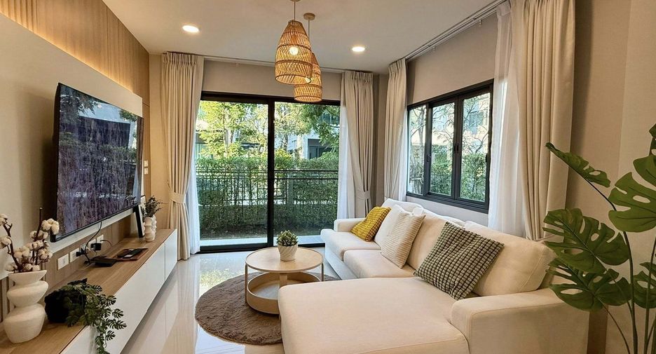 Casa en alquiler de 3 habitaciones en Bang Phli, Samut Prakan