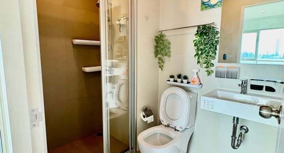 For sale 1 bed condo in Yan Nawa, Bangkok