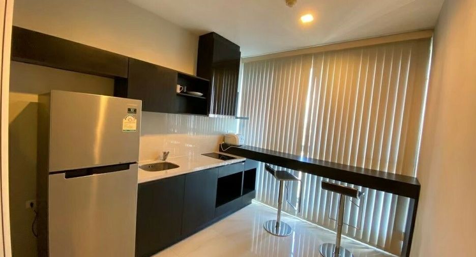 Продажа и аренда 1 кровать кондо в Кхлонг Тоеи, Бангкок