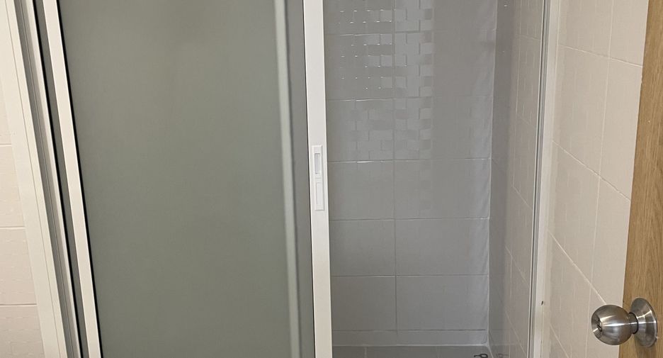 For rent 1 bed apartment in Khlong Toei, Bangkok