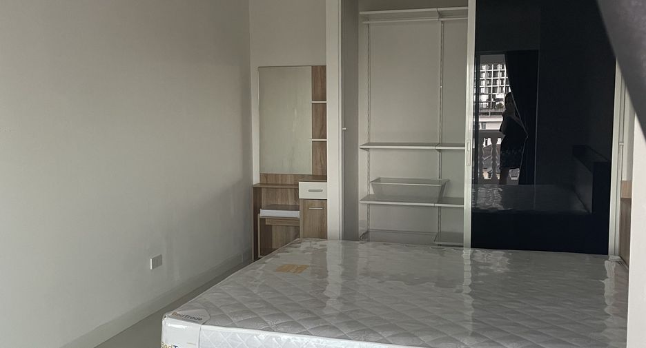 For rent 1 bed apartment in Khlong Toei, Bangkok