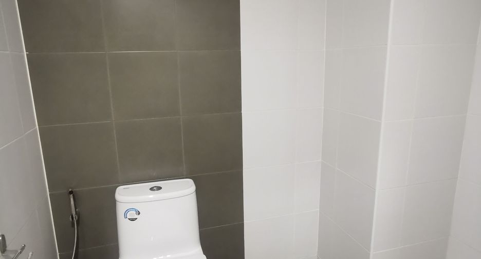 For sale 1 bed condo in Bang Kapi, Bangkok