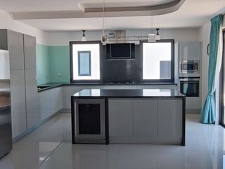 Продажа 2 спальни дом в Тхаланг, Пхукет