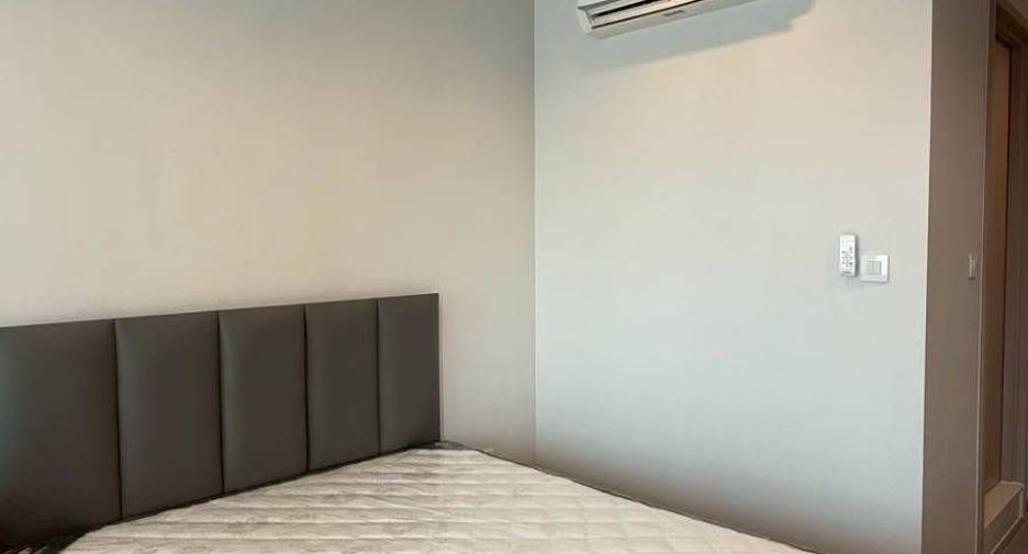For rent studio condo in Thon Buri, Bangkok