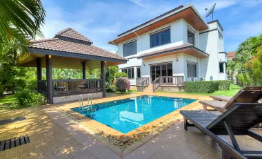Villa en venta de 3 habitaciones en Mueang Phuket, Phuket