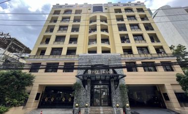 Продажа и аренда 1 кровать кондо в Сатхон, Бангкок