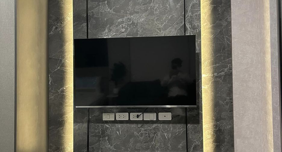 For rent studio condo in Bang Rak, Bangkok