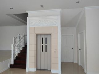 For rent 4 ベッドルーム house in Huai Khwang, Bangkok