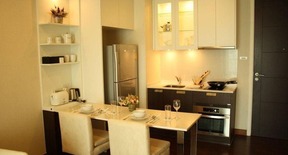 For rent 1 bed condo in Watthana, Bangkok
