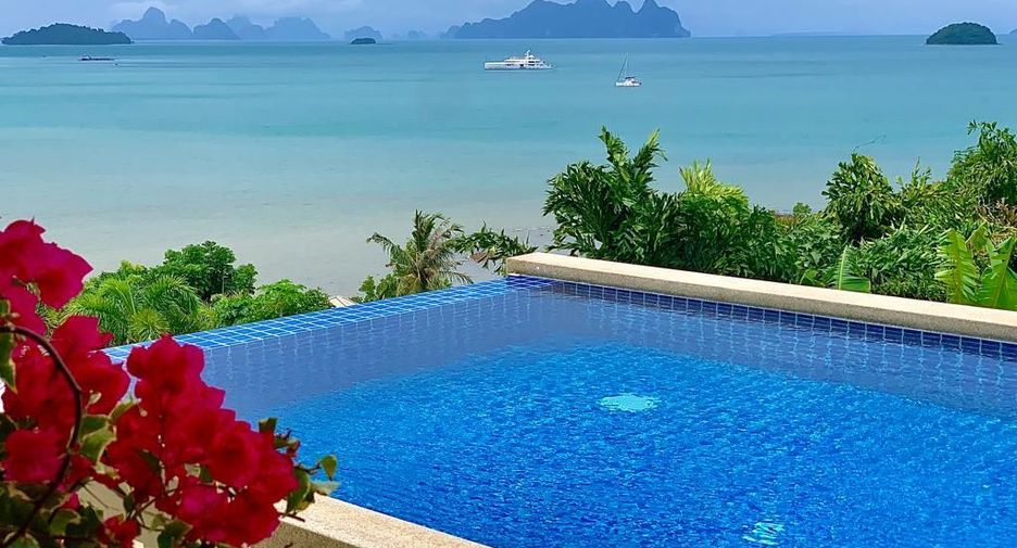 Villa en alquiler de 5 habitaciones en Thalang, Phuket