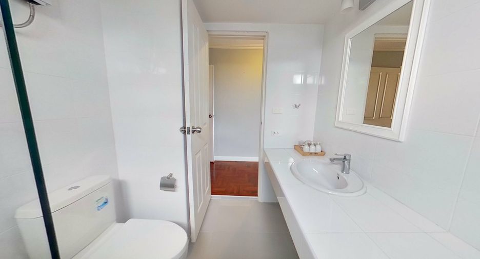 Apartment zur Miete mit 3 Zimmer in Watthana, Bangkok