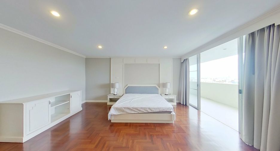 Apartment zur Miete mit 3 Zimmer in Watthana, Bangkok