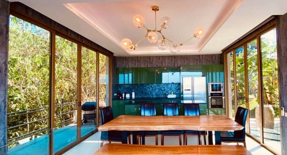 Villa en venta y en alquiler de 3 habitaciones en Thalang, Phuket