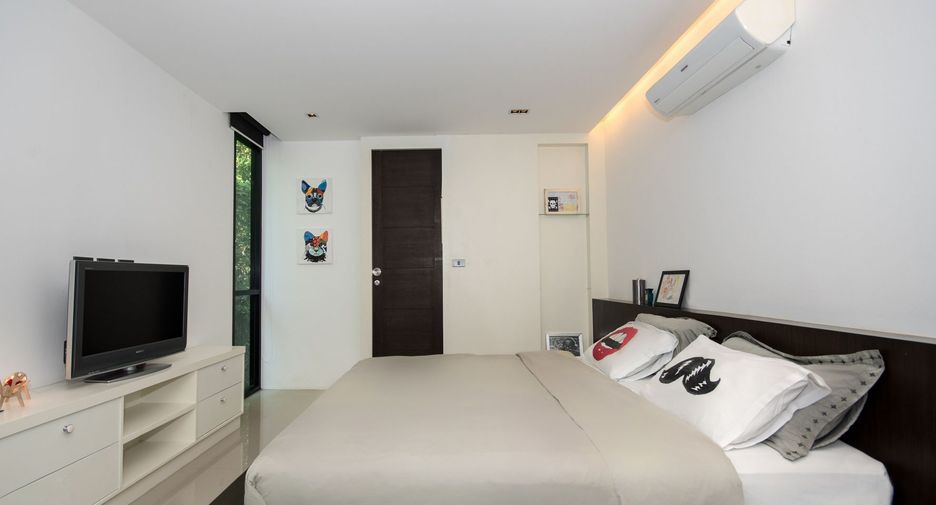 For rent 4 bedrooms villa in Kathu, Phuket