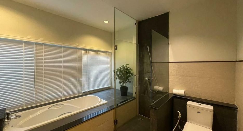 For rent 3 bedrooms villa in Thalang, Phuket