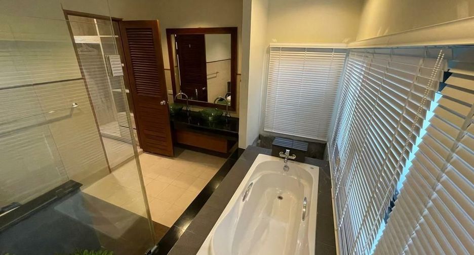 For rent 3 bedrooms villa in Thalang, Phuket