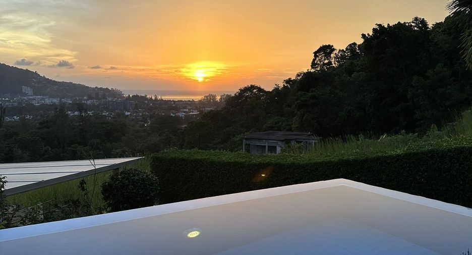 For rent 5 bedrooms villa in Kathu, Phuket