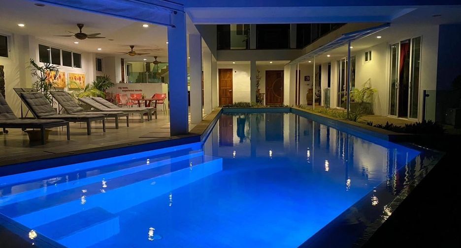 For rent 5 bedrooms villa in Kathu, Phuket