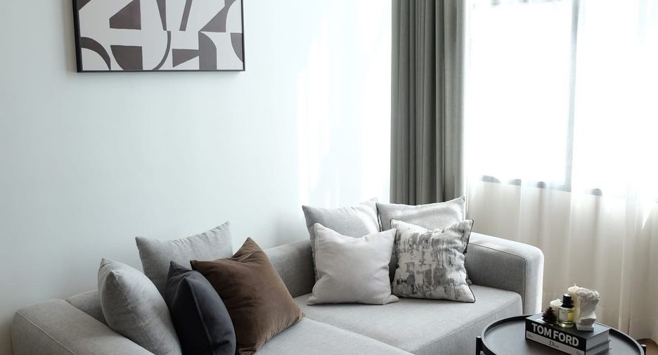 Condo en alquiler de 2 habitaciones en Sathon, Bangkok