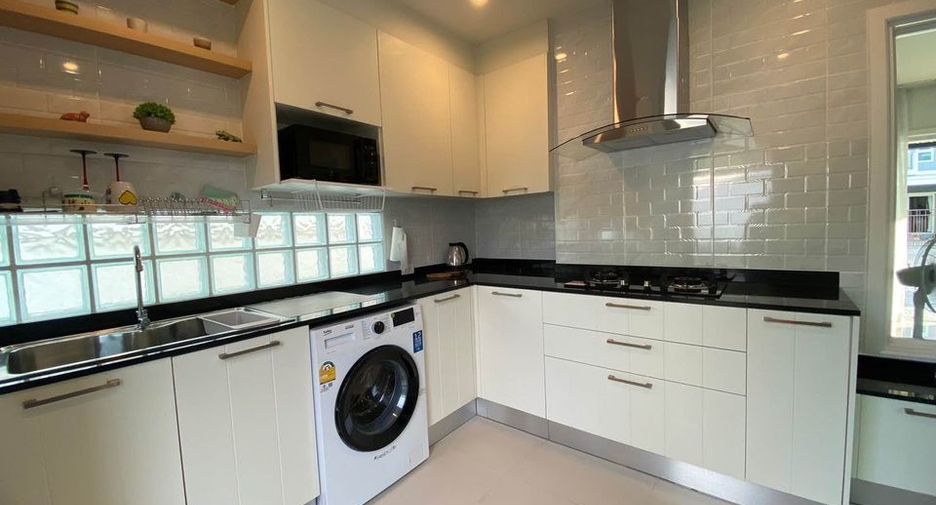 For sale and for rent 3 bedrooms house in Mueang Phuket, Phuket