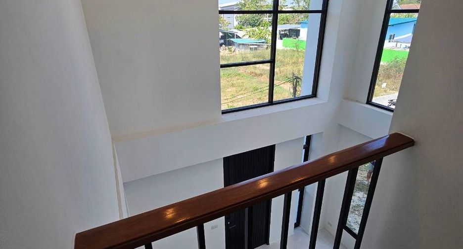 For sale 3 bedrooms house in Bang Khae, Bangkok