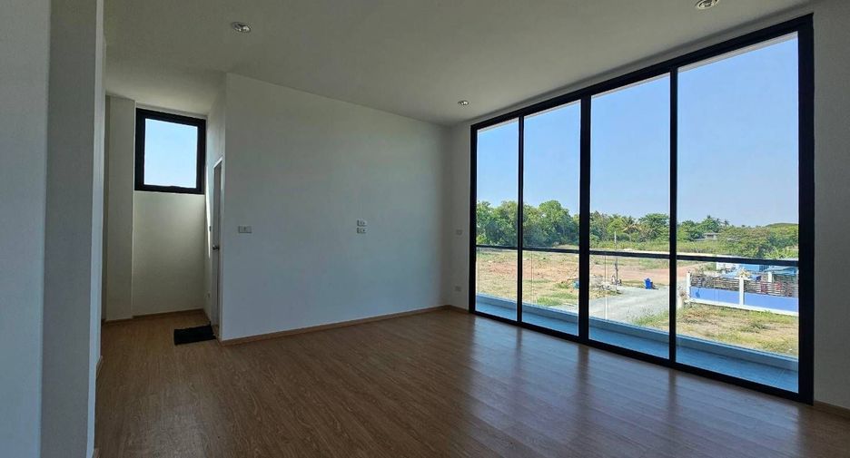 For sale 3 bedrooms house in Bang Khae, Bangkok