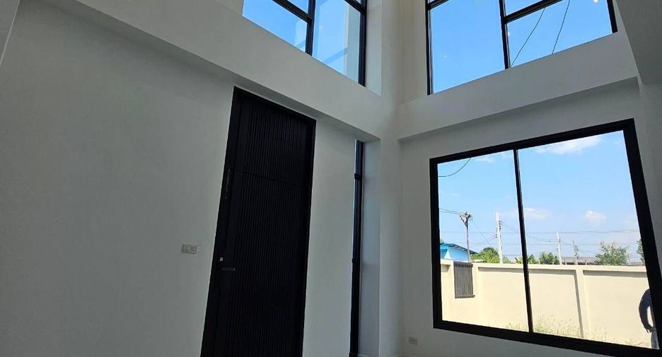 For sale 3 bedrooms house in Bang Khae, Bangkok