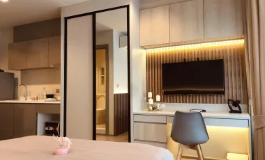 For rent studio condo in Huai Khwang, Bangkok