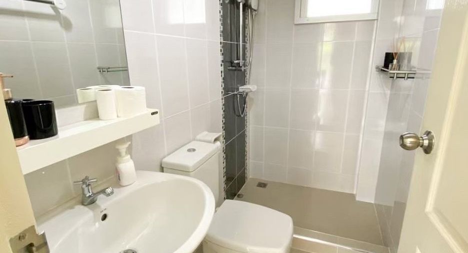For rent 4 bedrooms house in Sai Mai, Bangkok