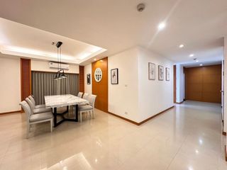Condo en alquiler de 3 habitaciones en Sathon, Bangkok