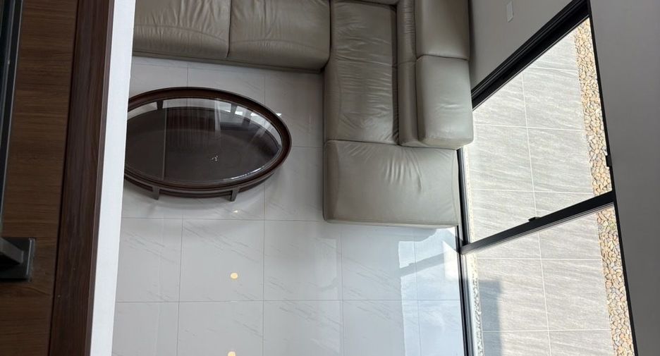 出租 4 卧室 独立屋 在 Bang Phli, Samut Prakan