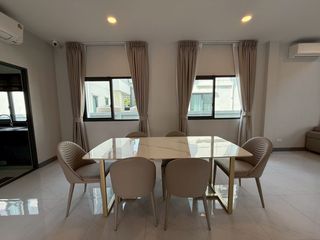 For rent 4 bedrooms house in Bang Phli, Samut Prakan