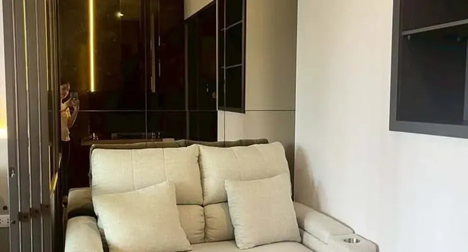 For rent studio condo in Khlong Toei, Bangkok