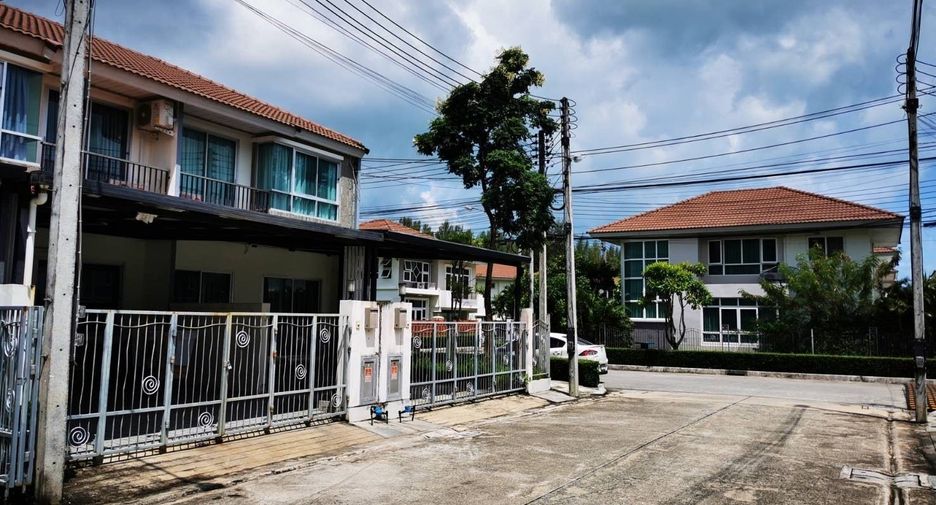 Reihenhaus zur Miete mit 3 Zimmer in Mueang Phuket, Phuket