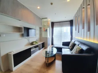 À louer 1 chambre condo à Khlong Toei, Bangkok