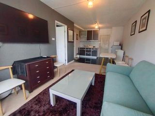 Wohnung zur Miete mit Studio in Khlong Toei, Bangkok